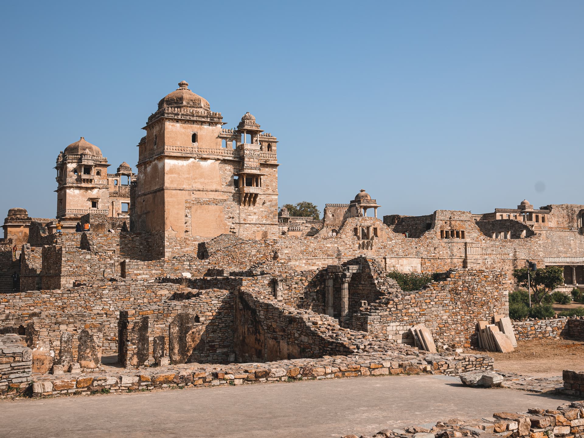 Discovering the Rich History of Chittorgarh Fort: A Tutorial